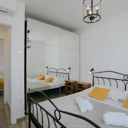 Luxury Marija